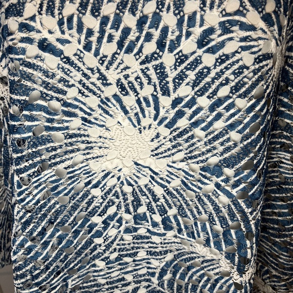 Marallis Collection Blue & White Crochet Like Sleeveless Top - Picture 6 of 15